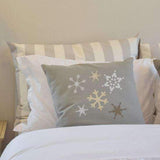 Snowflakes Pillow Stencils